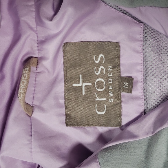 π§βπ10/10π§βπππCross Sweden vest size medium in light lilac ππ - Picture 9 of 12